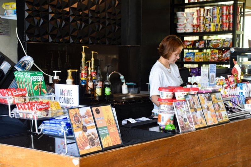 フィリピン留学 Cebu21 - EV Academy-EV Bucks(Cafe)-11